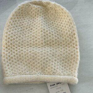 NWT Free People Ivory Knit Beanie